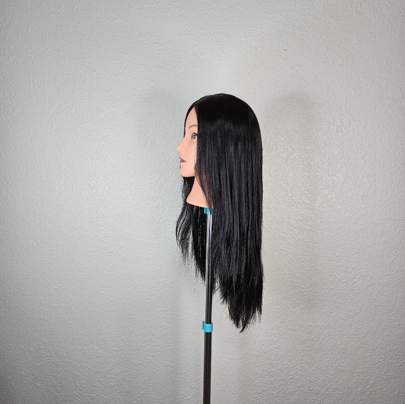 EQUAL WIG Ursula black color the luxury integration - Picture 2 of 4